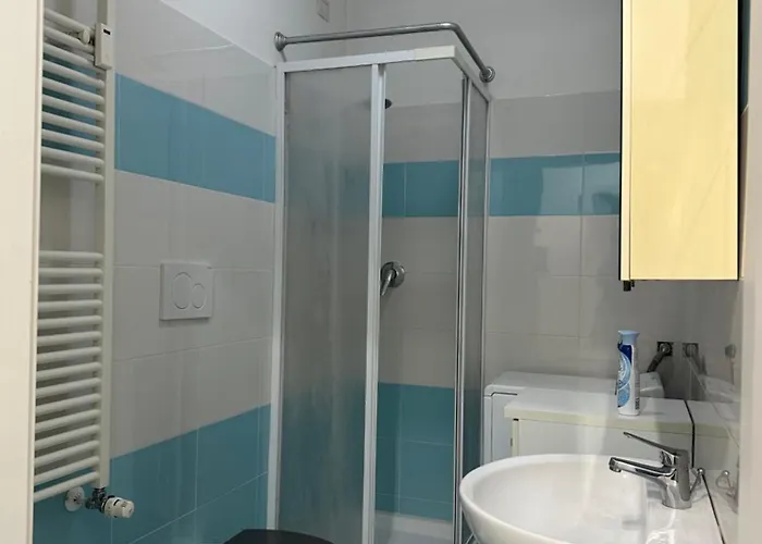 New Smart Flat - Parking & Tram Stop Floransa